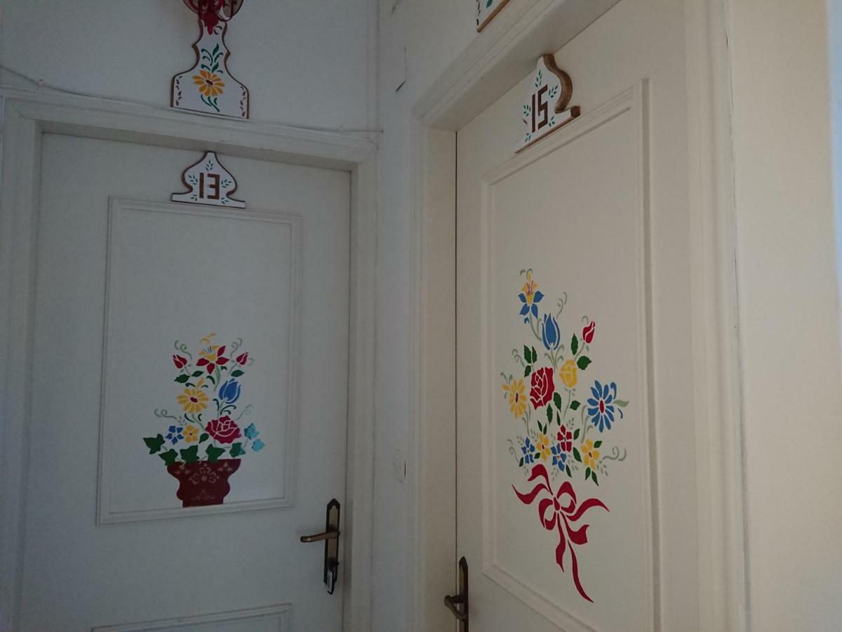 Katerina'S Apartment Plomari Esterno foto